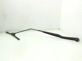 Nissan Juke I F15 Front wiper blade arm W000014867