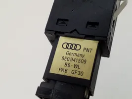 Audi A4 S4 B6 8E 8H Hätävilkkujen kytkin 8E0941509