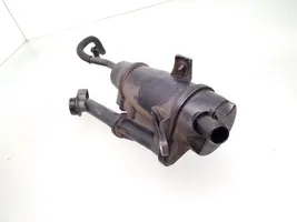 Opel Insignia A Odpowietrznik / Separator oleju 55575980