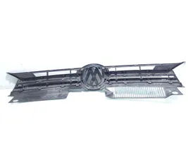 Volkswagen Golf VI Grille calandre supérieure de pare-chocs avant 5K0853653