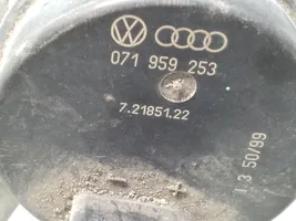 Volkswagen Bora Pompa dell’aria secondaria 071959253