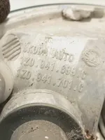 Skoda Octavia Mk2 (1Z) Etusumuvalo 1Z0941701C