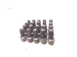 Volkswagen PASSAT B6 Nuts/bolts 