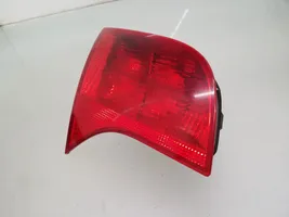 Audi A4 S4 B7 8E 8H Lampy tylnej klapy bagażnika 8E9945093