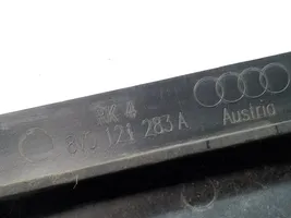 Audi A3 S3 8V Välijäähdyttimen ilmanohjauksen ilmakanava 8V0121283A