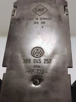 Volkswagen PASSAT B5 Porte ampoule de feu arrière 3B9945257