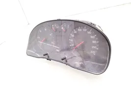 Volkswagen PASSAT B5 Speedometer (instrument cluster) 3B0919861J