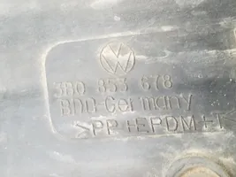 Volkswagen PASSAT B5 Mascherina inferiore del paraurti anteriore 3B0853678