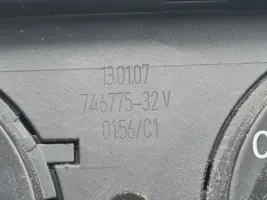 Volkswagen PASSAT B6 Panel klimatyzacji 746775