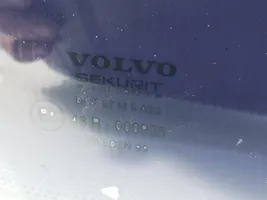 Volvo V70 Fenêtre latérale avant / vitre triangulaire AS2