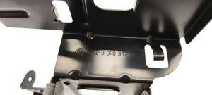 BMW 3 E46 Supporto per l’unità di navigazione GPS 65128370924