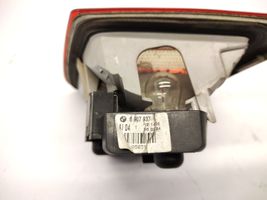 BMW 3 E46 Lampy tylnej klapy bagażnika 6907937