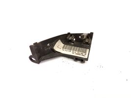 BMW 3 E46 Etupuskurin kannake 63216914764