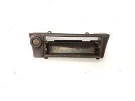 BMW 3 E30 Auton tuhkakupin kehys 51161929459