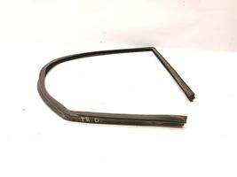 BMW 3 E30 Rubber seal front door window/glass 