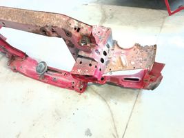 BMW 3 E30 Pannello di supporto del radiatore 