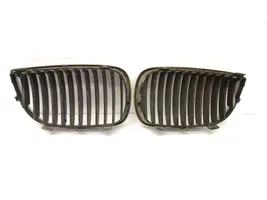 BMW 1 E81 E87 Grille de calandre avant 511370771309