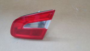 Skoda Superb B6 (3T) Lampy tylnej klapy bagażnika 3T5945108