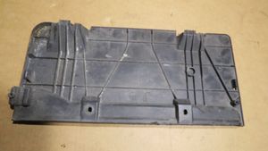 Skoda Fabia Mk3 (NJ) Garniture de radiateur 6V0806249