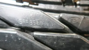 Cupra Formentor Grille inférieure de pare-chocs avant 5FF853665D