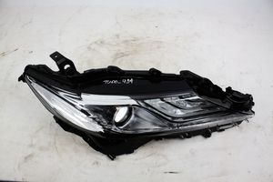 Toyota Camry Lampa przednia 8101633E70