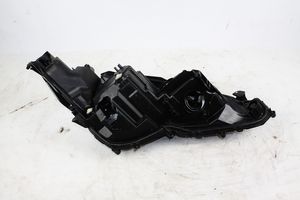 Toyota Camry Lampa przednia 8117133E80