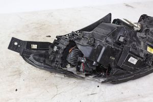 KIA Optima Lampa przednia 92101d4300