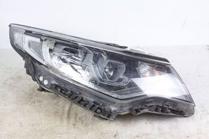 KIA Optima Lampa przednia 92102d4300