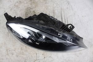 Volvo V40 Phare frontale 31420008