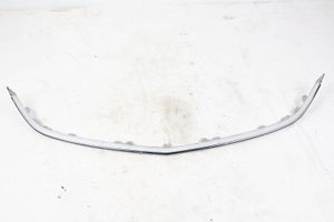 Opel Astra J Moulure de pare-chocs avant 13264458