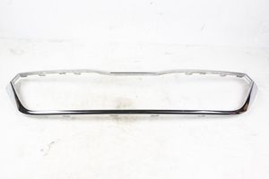 Skoda Scala Griglia superiore del radiatore paraurti anteriore 657853761