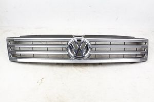 Volkswagen Phaeton Etupuskurin alempi jäähdytinsäleikkö 3D0853663
