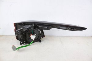 Nissan Qashqai J12 Lampa tylna 220-8D03F