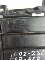 KIA Sportage Grille inférieure de pare-chocs avant  86569-F1500