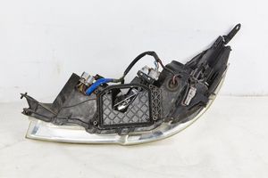 Subaru Outback (BS) Faro/fanale 84001-AJ302