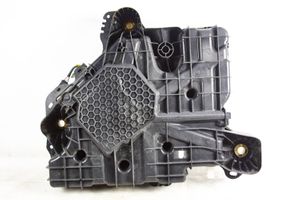 Toyota Proace Serbatoio vaschetta liquido AdBlue P1001375