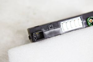 Audi A6 S6 C8 4K USB-pistokeliitin 4N0035736A