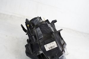 Renault Sandero II Lampa przednia 260108435R