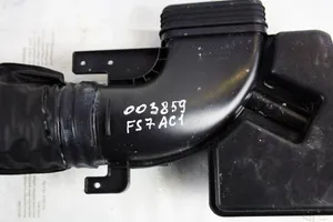 KIA Rio Parte del condotto di aspirazione dell'aria 282121W150