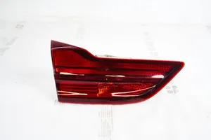 KIA Ceed Lampy tylnej klapy bagażnika 92403j7100