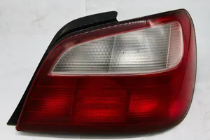 Subaru Impreza II Feux arrière / postérieurs 22020718
