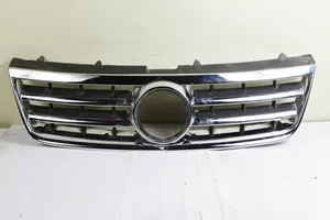 Volkswagen Touareg I Griglia superiore del radiatore paraurti anteriore 7L6853651A