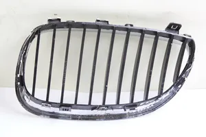 BMW 5 E60 E61 Atrapa chłodnicy / Grill 710em33011