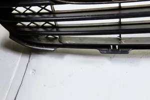 Honda CR-V Front bumper upper radiator grill 71121swwg0