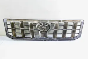 Toyota Land Cruiser (J120) Maskownica / Grill / Atrapa górna chłodnicy 5311160570