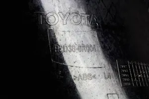 Toyota RAV 4 (XA40) Priešrūkinio žibinto apdaila/ grotelės PZD380R004