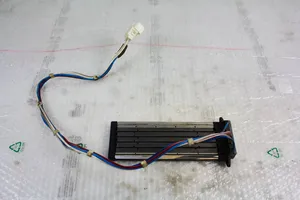 Toyota Avensis T270 Radiateur électrique de chauffage auxiliaire 0134100410