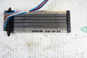 Toyota Avensis T270 Radiateur électrique de chauffage auxiliaire 0134100410