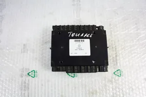 Volkswagen Touareg I Steering rack control module 7L6959257