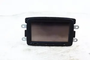 Renault Dacia Duster Unité principale radio / CD / DVD / GPS 281153855r